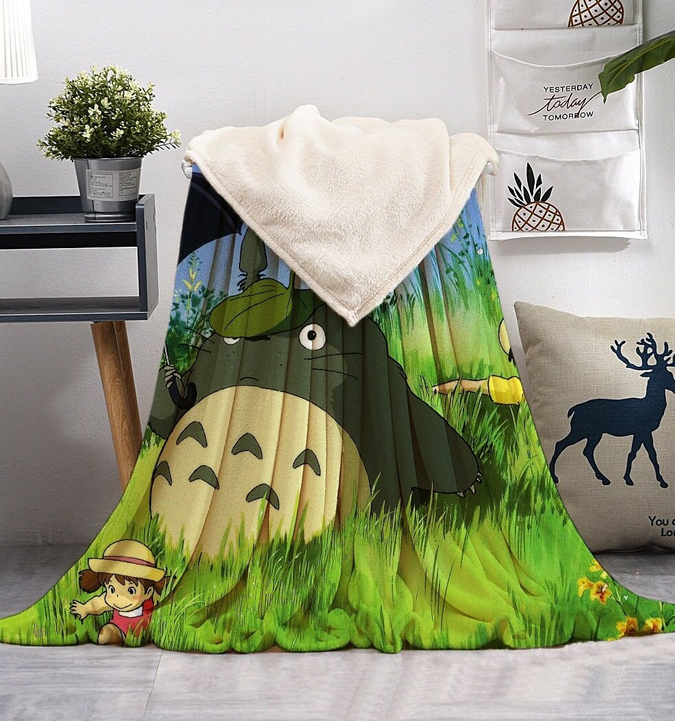 Totoro fleece blanket hotsell
