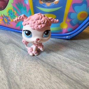 Vintage Littlest Pet Shop Pink Poodle LPS Toy: Y2K Kids Collectible