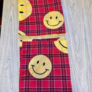 Vintage 90s Smiley Face Pillowcases: Y2K Plaid Bedding Set