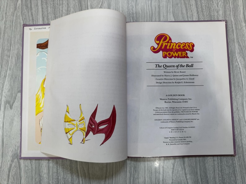 Vintage 1980s She-Ra Princess of Power The Queen of the Ball book. 1980s kids toys nostalgia. bild 4