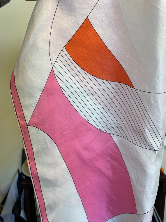 Vintage 1960s Vera Neumann silk scarf. Pink and r… - image 5