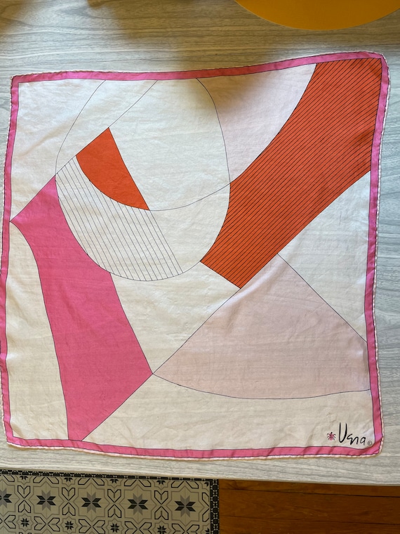 Vintage 1960s Vera Neumann silk scarf. Pink and r… - image 1