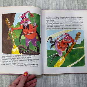 Vintage 1980s She-Ra Princess of Power The Queen of the Ball book. 1980s kids toys nostalgia. bild 7