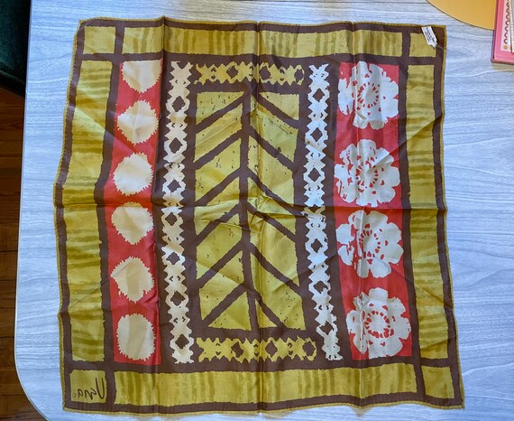 Vintage Vera Neumann scarf. 1970s to 1980s. 21x21… - image 4