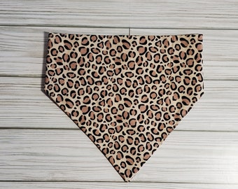 cheetah print bandana, dog bandana, cat bandana, bandanas for pets, dog gifts, cat gifts, pet accessories, slip on bandana, elastic bandana