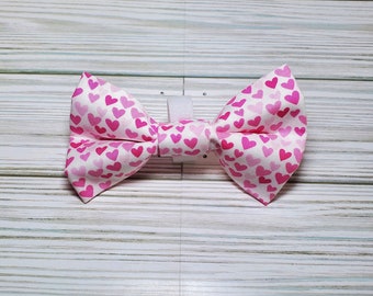 Valentine's day bow with velcro, heart cat bowtie, dog bow for collar, dog gift, cat gift, dog mom, pet accessories, slip on bow, velcro bow