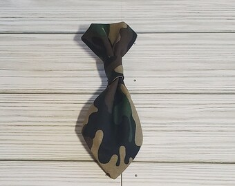 Camo dog necktie with velcro, cat necktie, dog tie for collar, dog gift, cat gift, dog mom, pet accessories, slip on tie, necktie for collar