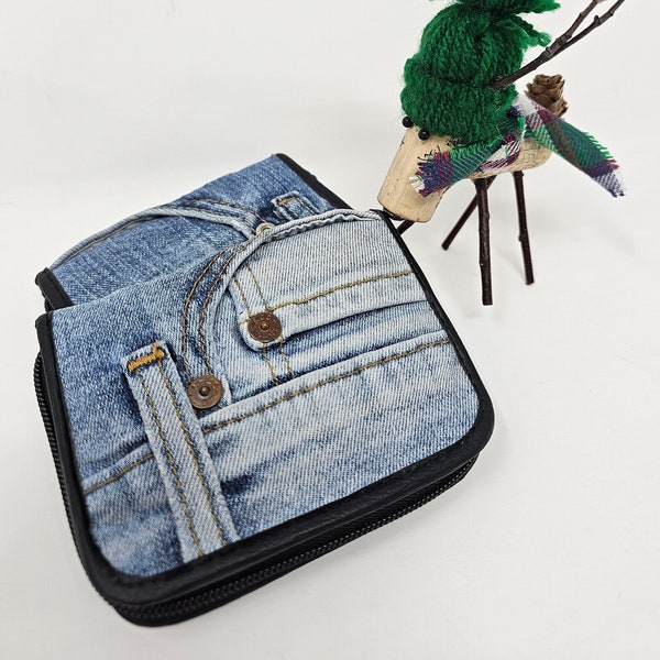 Blue Jean Beauty- the Classic Denim Wallet: Timeless Style and Functionality