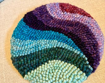 Freeform Waves II - Wool Kitchen Trivet