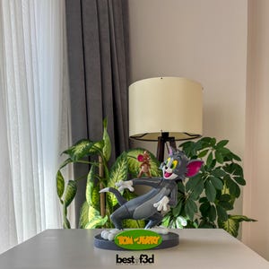 Tom et Jerry : le duo emblématique - Impression d'art dessin animé classique, décoration murale rétro, cadeau parfait pour les fans et les collectionneurs