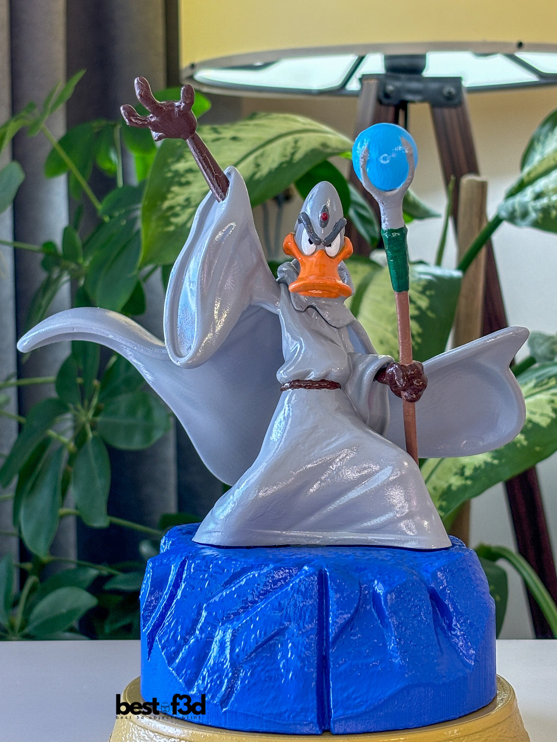 Daffy Duck the Wizard Figurine | Collectible Cartoon Decor & Gift for ...