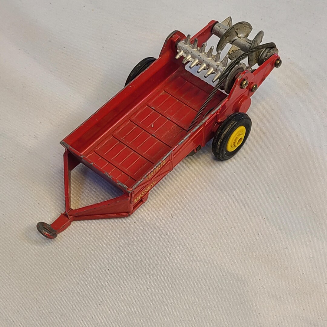Jouet Dinky Toys Massey Harris Manure Spreader N°321 - Véhicule Agricole Miniature, Occasion