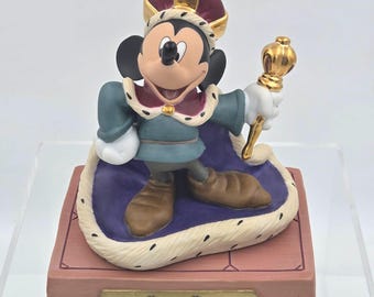 WDCC Mickey Mouse The Prince And The Pauper 70th Birthday Sculpture With Base