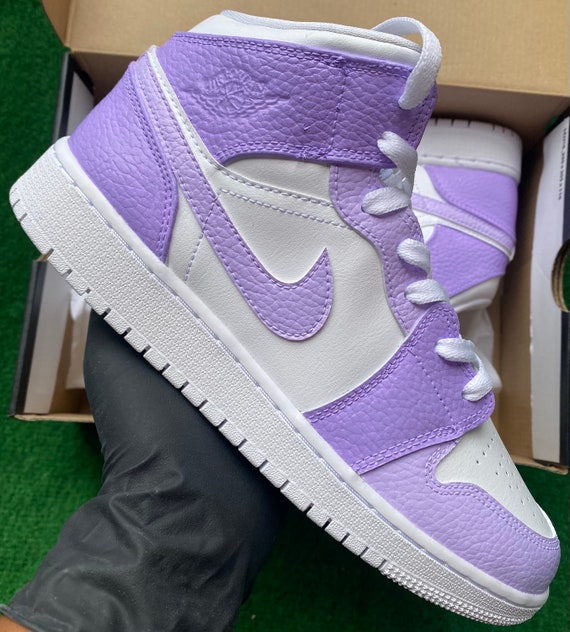 jordan 1 purple women