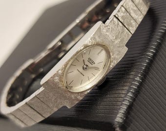 Vintage Grün Präzision Damenuhr Mechanische Handaufzug Kleine Damen Cocktail Uhr Geschenk Für Sie Geschenk Für Kinder Passt für zierliche Handgelenke