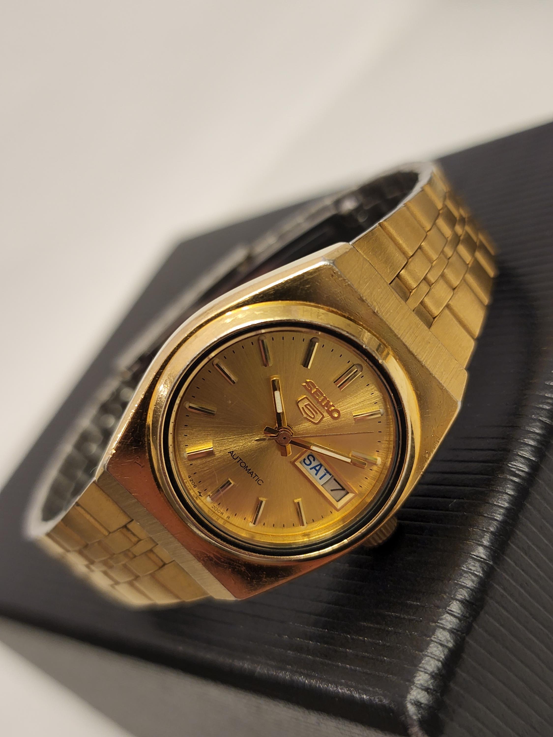 Vintage Womens Watch Gold Tone Watch Seiko Mechanical  display picture 2
