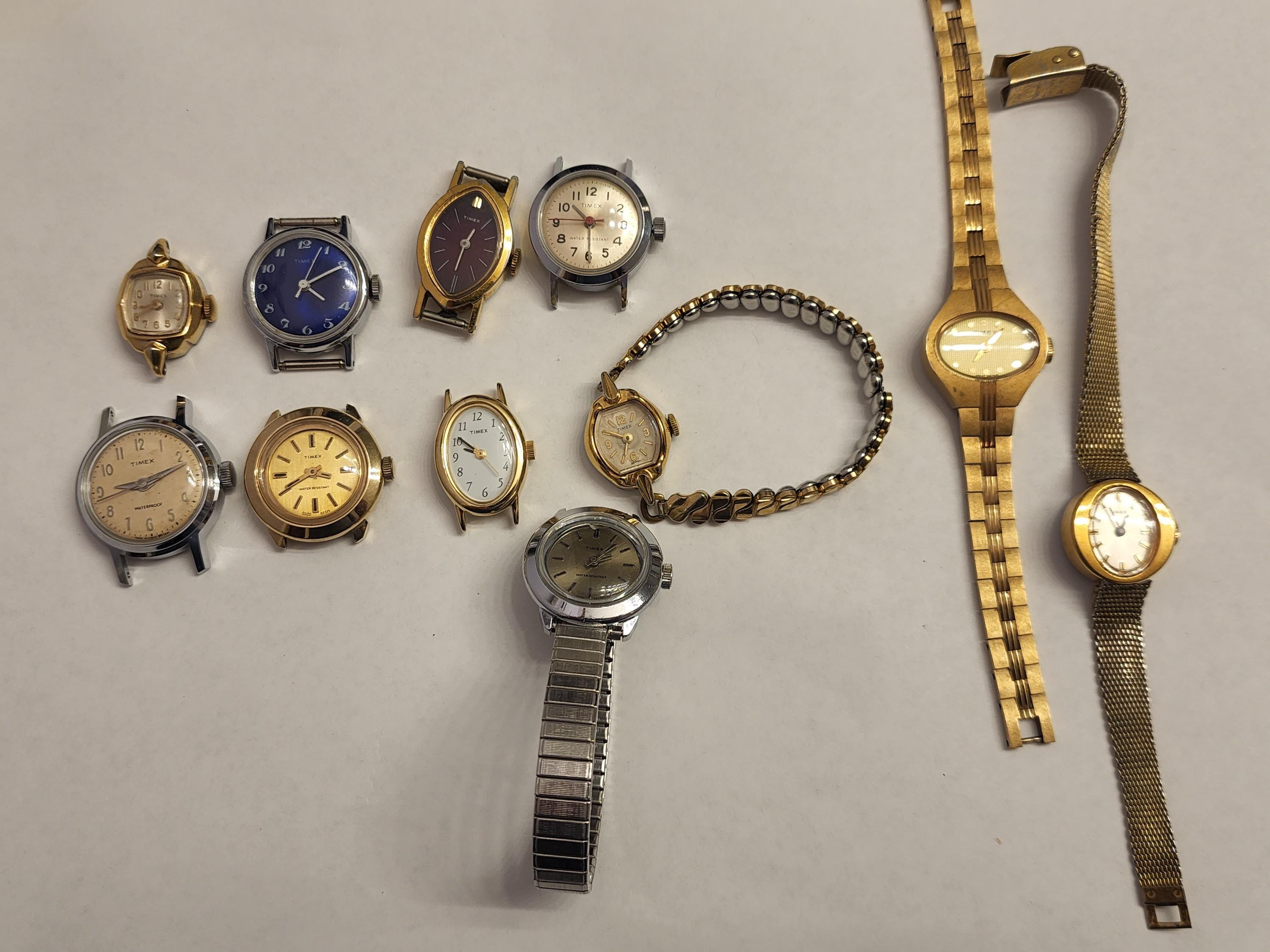 Montre Mécanique Vintage Timex Pour Femmes - Pour Pièces Ou Réparation, Très Bon état