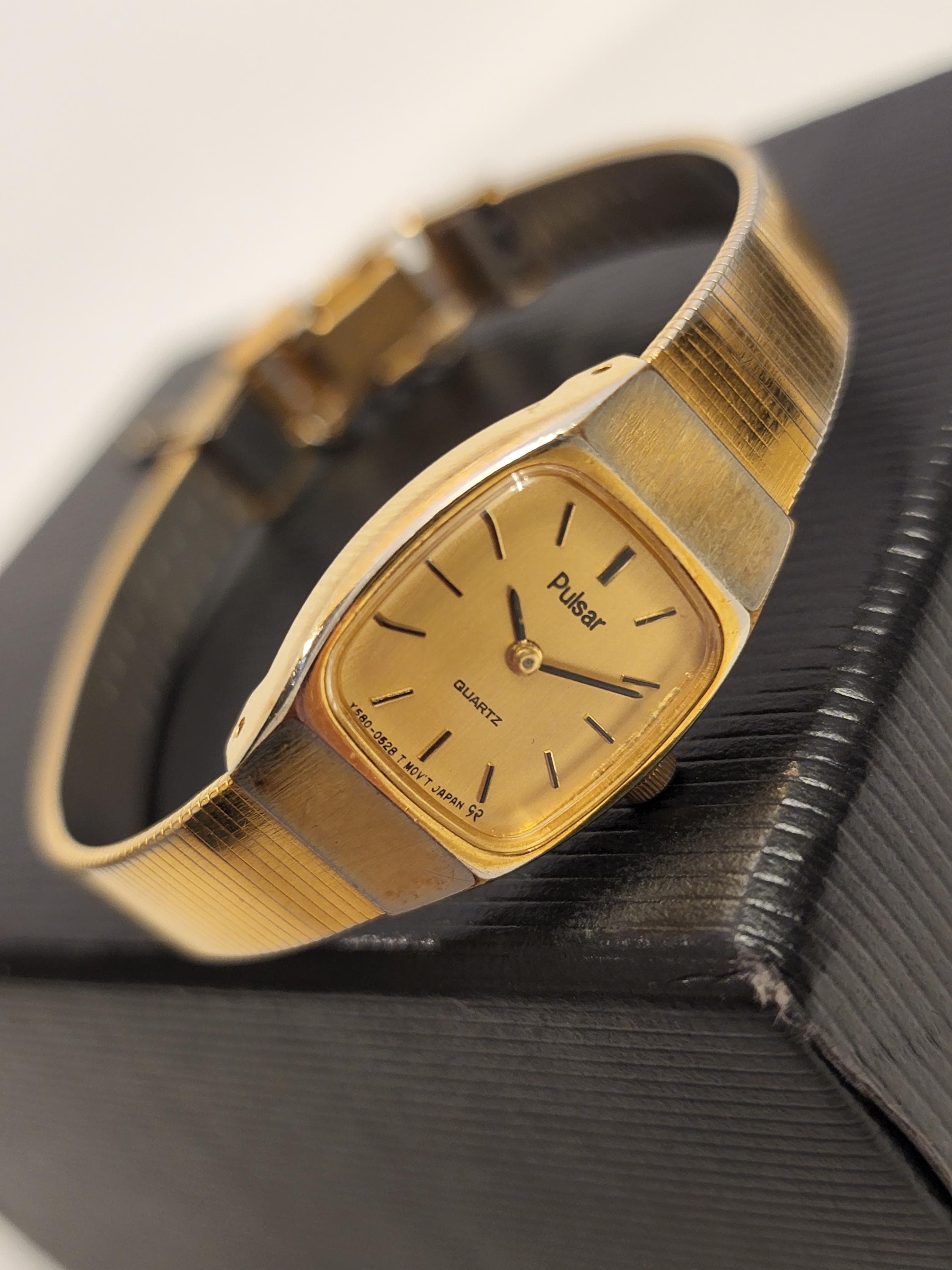 Pulsar watch - Etsy 日本