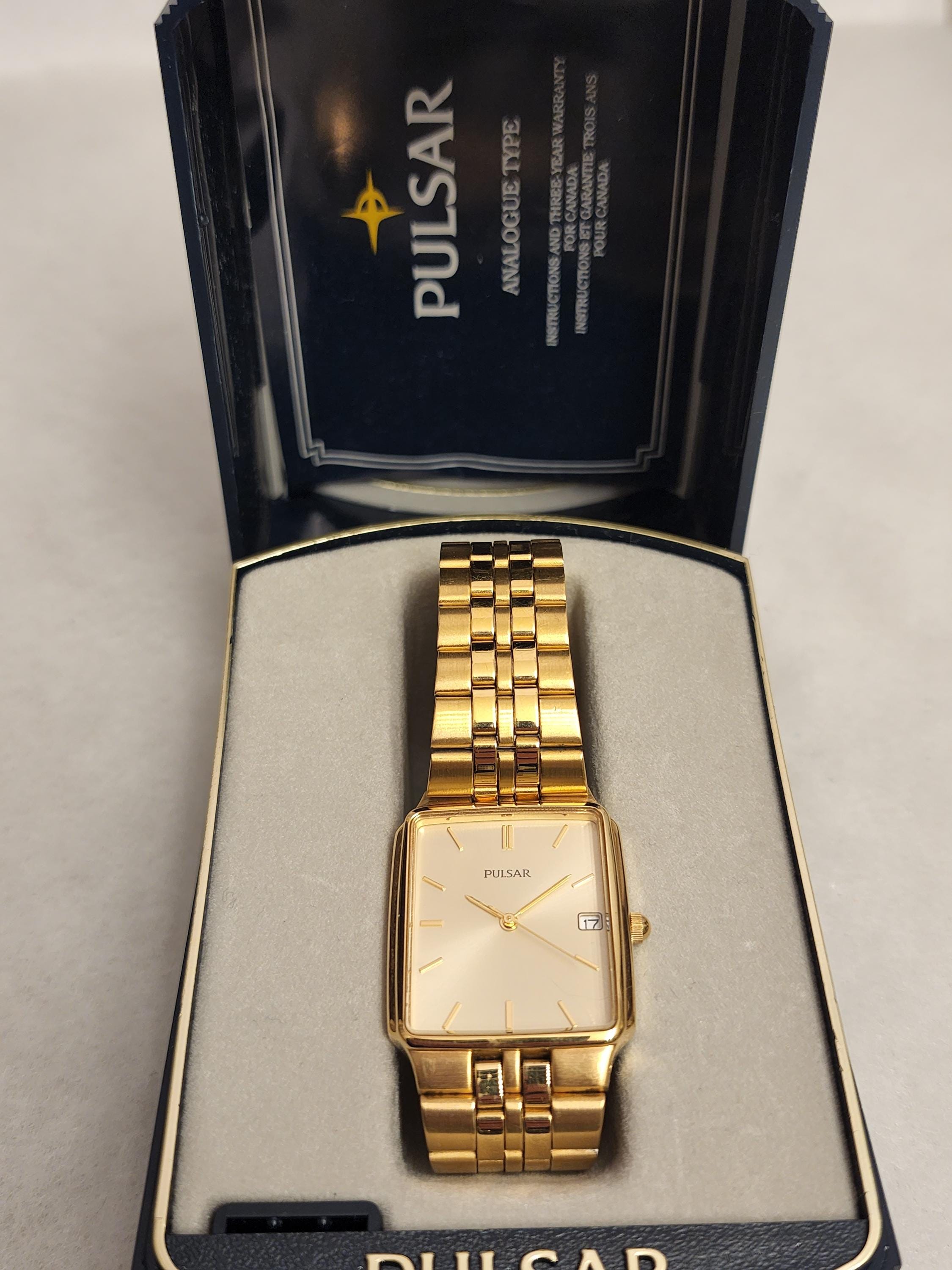 Pulsar watch - Etsy 日本