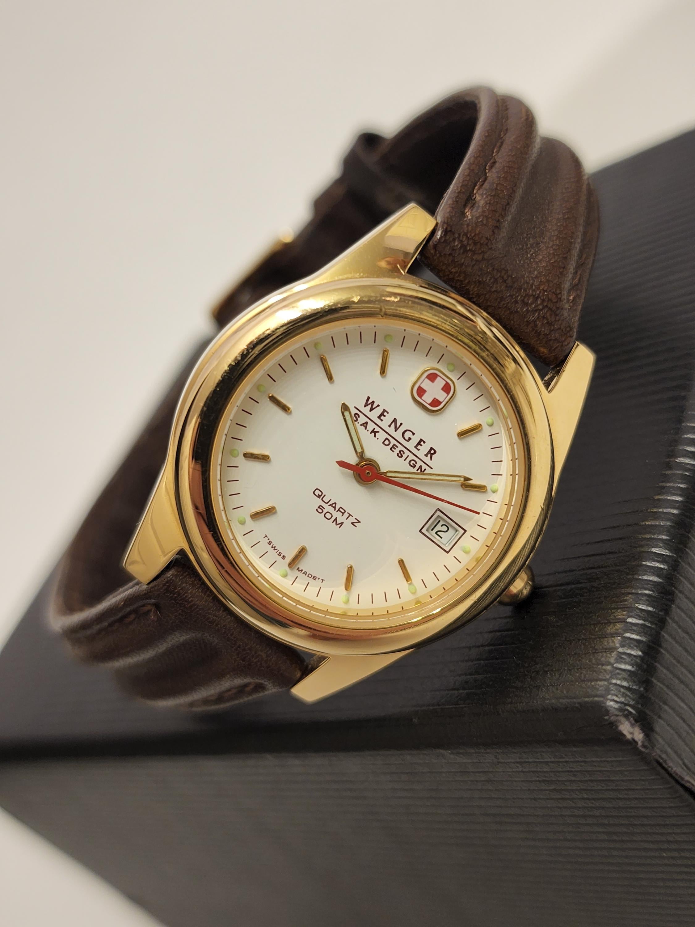Wenger sak design - Etsy 日本