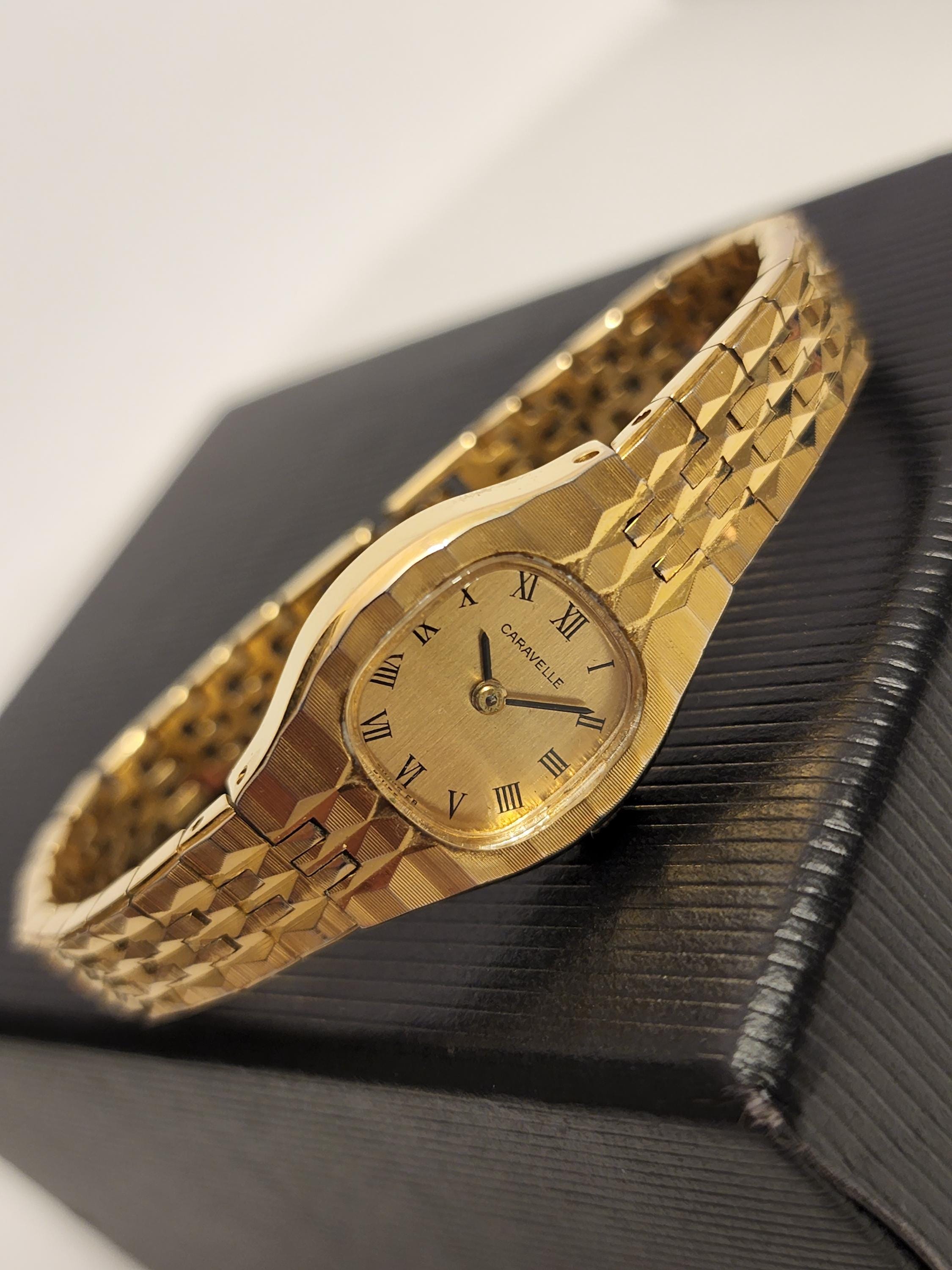 Vintage Gold Womens Watch Caravelle Mechanical Manual Wind  display picture 1
