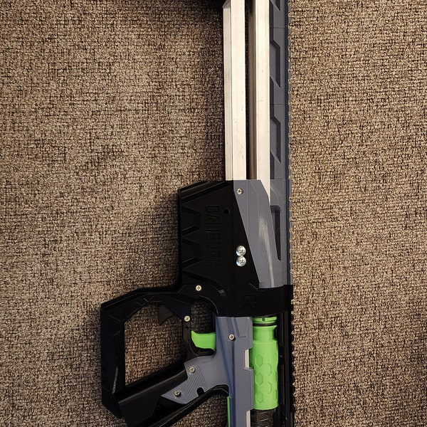 Caliburn 4 with knuckle duster and grip/stock insert