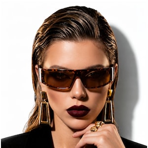 Oversized Shield Sunglasses for Women, UV400 Wrap Around Visor Sunglasses, Black & Tortoise Fashion Shades, Trendy Eyewear