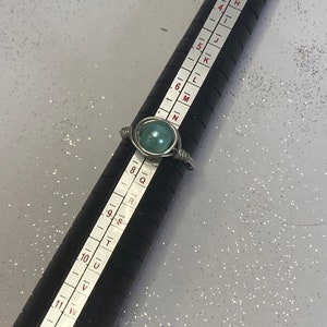 Wire ring with bead