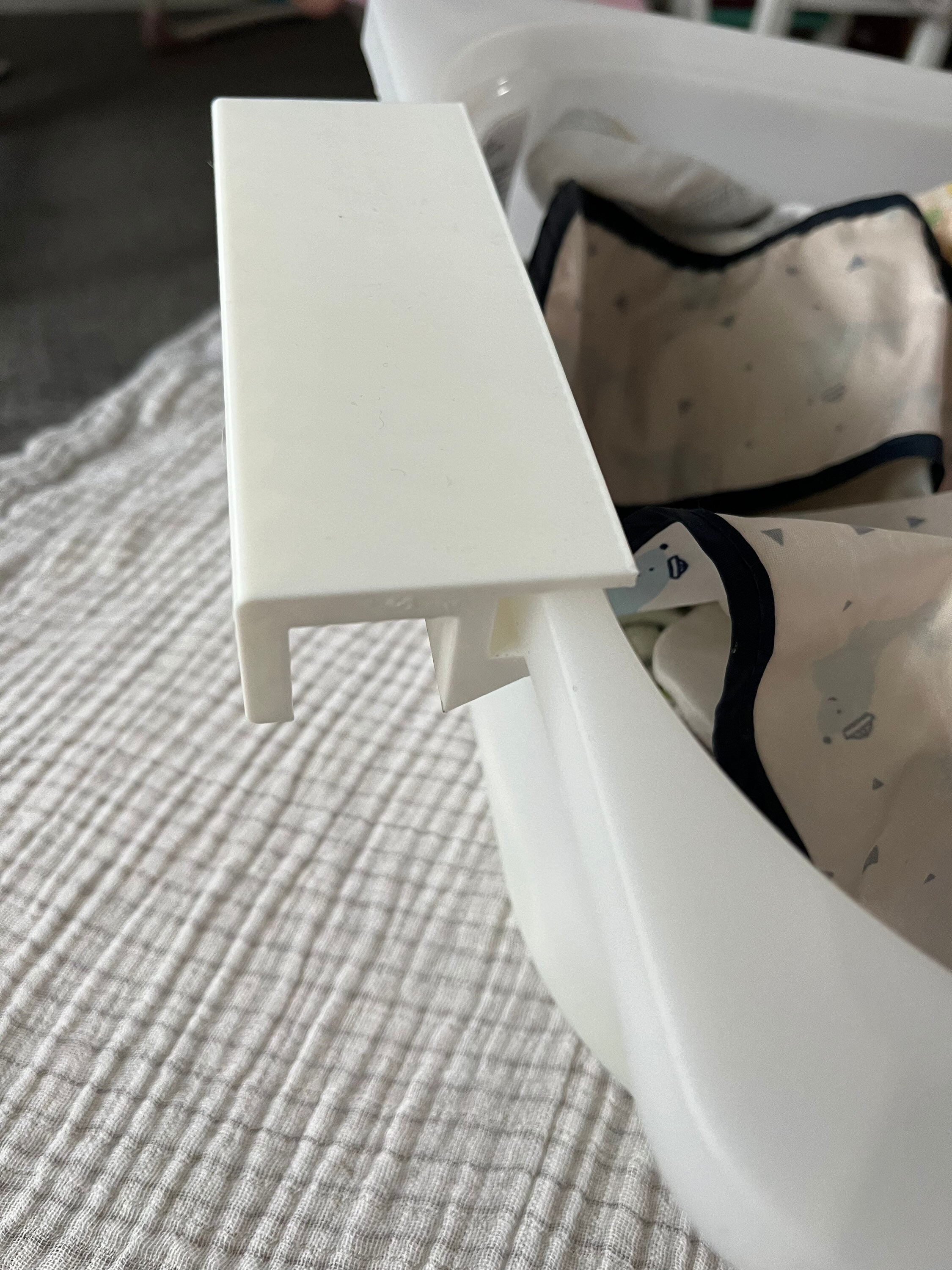 Adattatore Per Seggiolone Hauck Compatibile Con IKEA Trofast – Supporto Per Scatole E Cestini, Organizer Salvaspazio In PETG, Made In Germany
