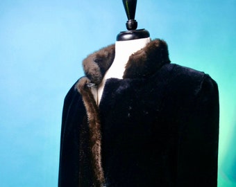 Vintage Collared Faux Fur Jacket