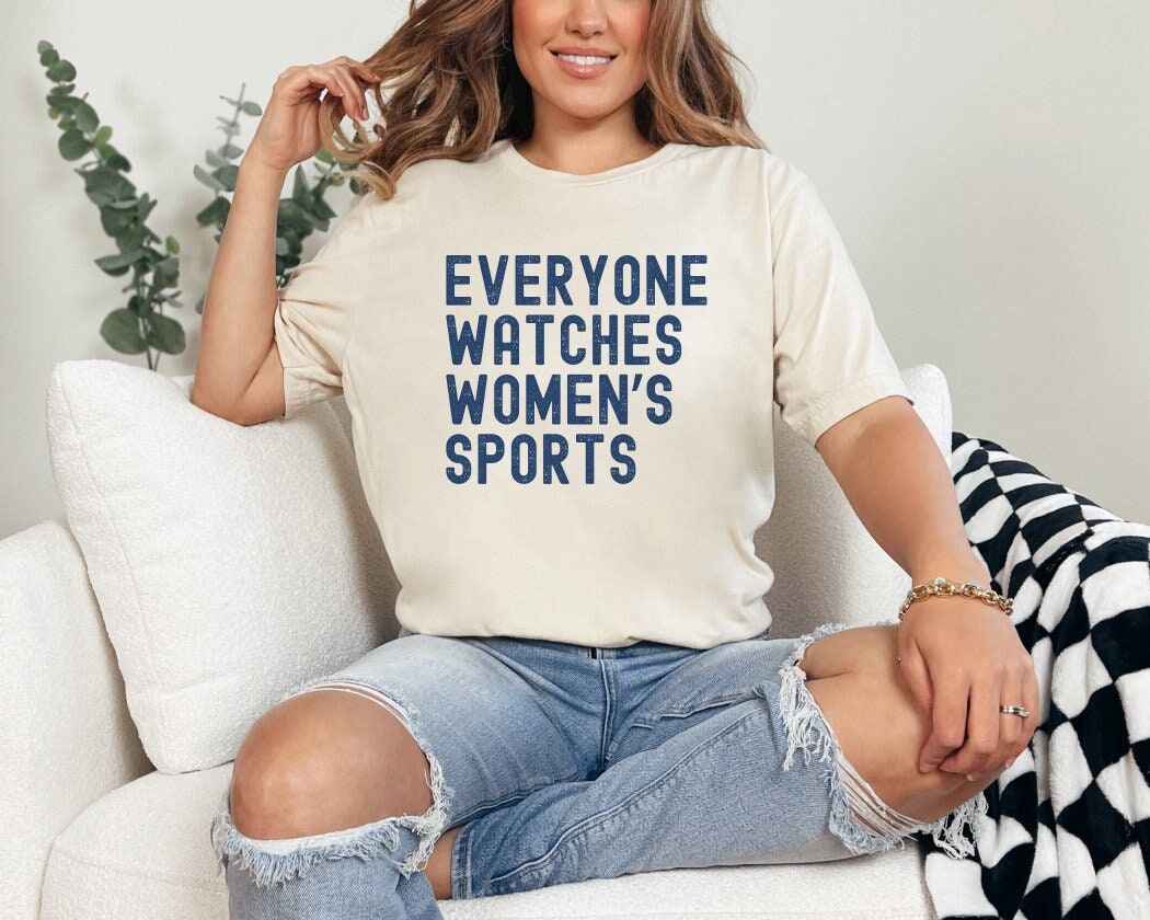 Female sales athlete shirt