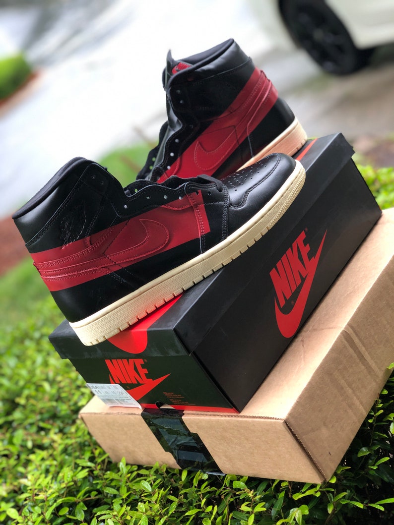 bumble bee jordan 1