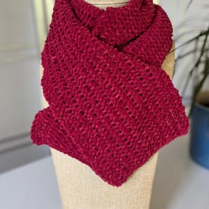 Scarf for women, hand knitted red scarf, maroon chenille scarf, colorful soft yarn, knitted scarf, unisex scarf, knitted gift, winter scarf