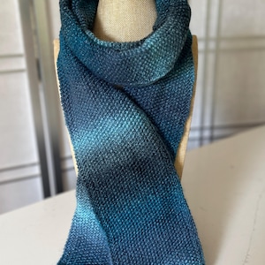 Hand knitted blue scarf, knitted blue scarf, extra long knitted scarf, knitted Christmas gift for her, handmade Christmas gift, unisex scarf