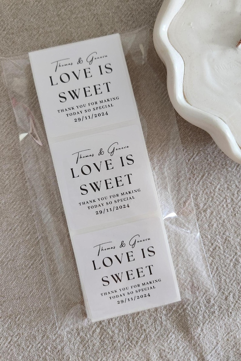 Wedding Favour Stickers Round Personalised Wedding Sticker Gift Tag Custom Sticker His Her Favour Wedding Gift Guest Party Favour Sticker bild 1