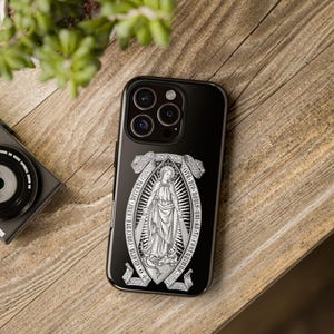 Onze-Lieve-Vrouw van de wonderbaarlijke medaille telefoonhoesje, iPhone, Google Pixel, Samsung Galaxy, katholiek geschenk, priester, diaken, esthetiek, Latijn, Madonna