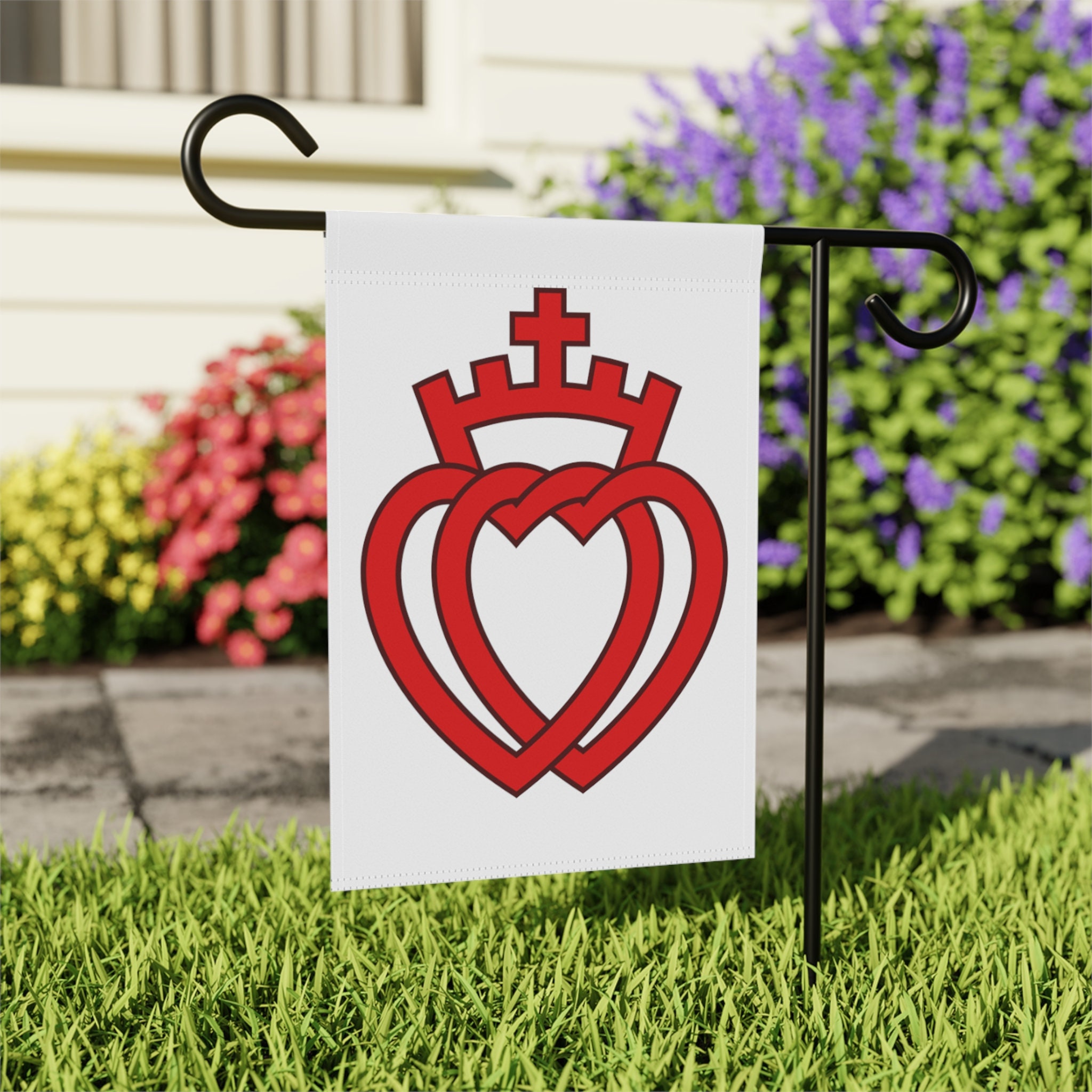 Two Hearts With a Crown - Garden & House Flag, Vendee, SSPX