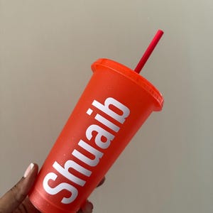 Colourful personalised tumbler