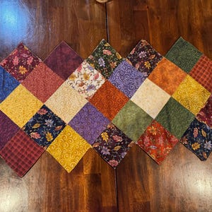 Handmade Fall Patchwork Table Runner – Quilted Autumn Harvest Decor