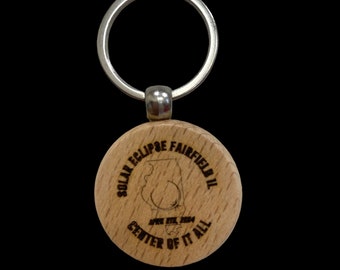 Llavero. Llavero de coleccionista. Artículo de coleccionista del eclipse solar 2024. Eclipse solar total de 2024.