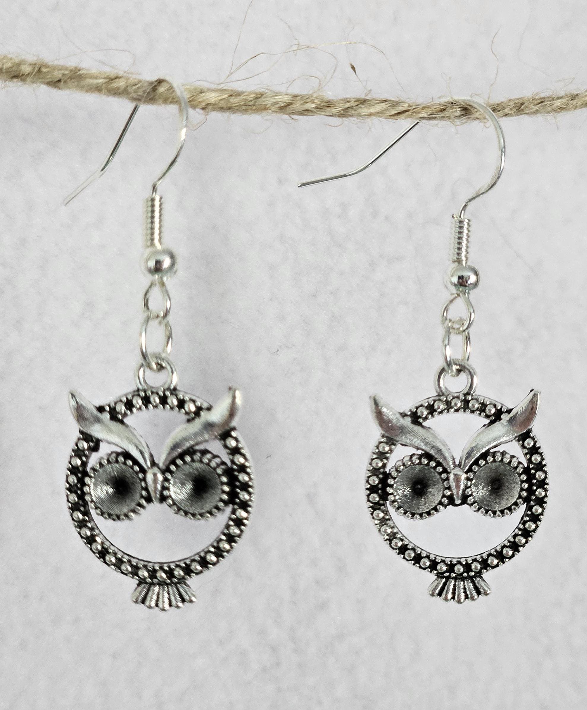 Vintage-Inspired Owl Dangle Earrings &ndash; Boho Silver Charm Earrings