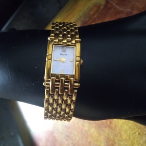 Bulova quartz t6 on sale