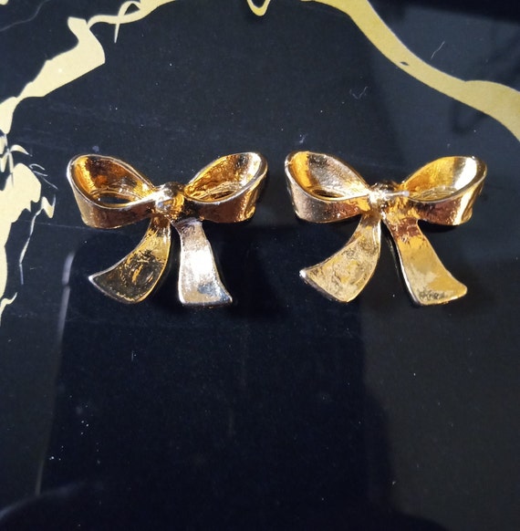 Gold Tone Bow Earrings with an Opalescent Enamel - image 7