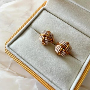 Stud earrings, Mizuhiki, Knot, Japanese Earrings Handmade, Jewelry, Ball Earrings, Small, S size, Gift, Lightweight, Japan traditional