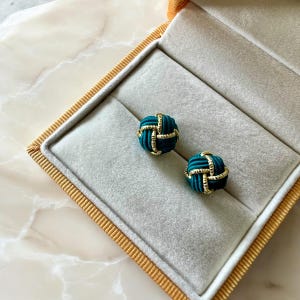 Stud earrings, Mizuhiki, Knot, Japanese Earrings Handmade, Jewelry, Ball Earrings, Small, S size, Gift, Lightweight, Japan traditional