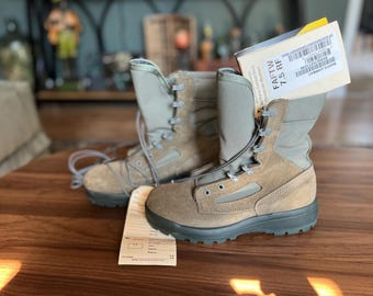 BELLEVILLE Women’s Gore-Tex Military Combat Boots | NOS Unissued Tactical Boots | Made in USA | Vibram Sole | Size 7.5R New W/ Tags