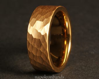 HAMMERED GOLD WEDDING Ring, 18K Yellow Gold Wedding Band, Men's Engagement Ring, Hammered Ring, Gold Tungsten Ring, Men's Wedding Band Gold