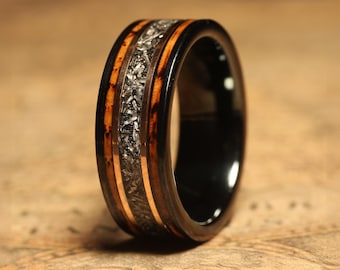 Charred Whiskey Barrel Ring with Meteorite, Meteorite Wood Ring, Whiskey Barrel Band, Meteorite Black Tungsten Mens Wedding Band, Mens Ring