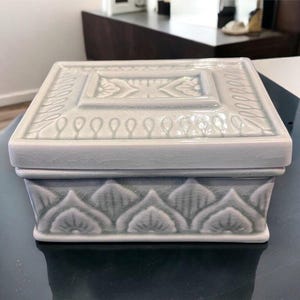 Vintage Lotus Flower Ceramic Trinket Box, Gray-Green Memory Box