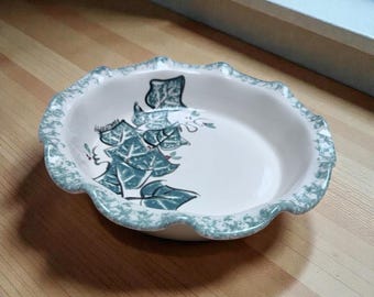 Ellis Pottery Hand Painted Ivy Serving Bowl Texas Studio Pottery Holly & Berries